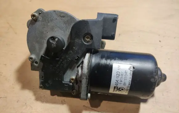 BMW X5 E53 Wiper motor 404923 6913007