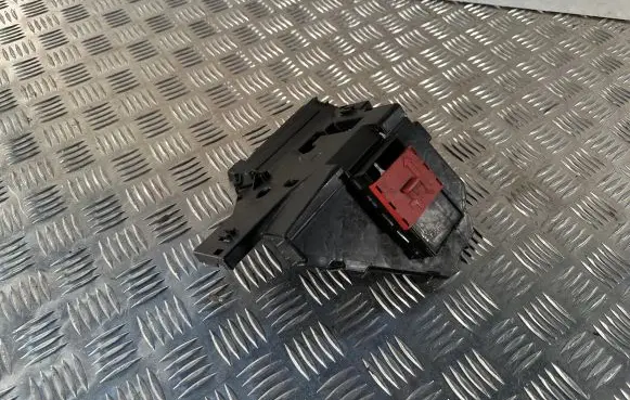Mercedes-Benz GLC X253 C253 Other engine bay part