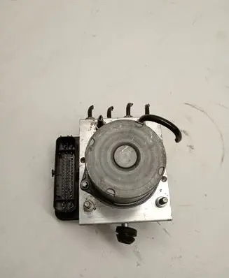 Maserati Levante ABS Pump 670032078
