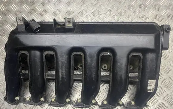 BMW 5 E60 E61 Intake manifold 7790701