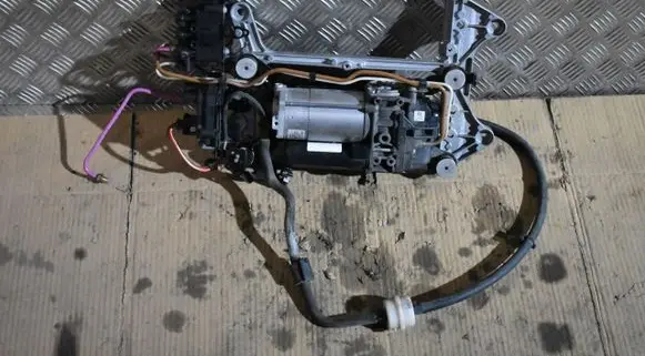 Porsche Panamera (971) Other under body part 