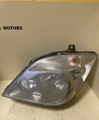 Mercedes-Benz Sprinter W906 Headlight/headlamp 24738100LI