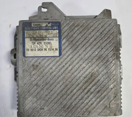 Mercedes-Benz E W210 Engine control unit/module A0165457632 04010009 80553D