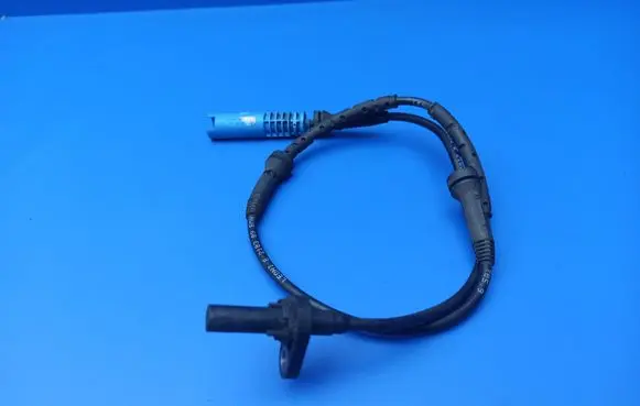 BMW 7 E65 E66 ABS brake wheel speed sensor 6761650 0265007597 34526761650