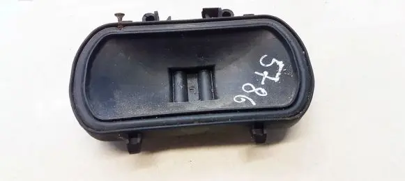 Mazda 6 Headlight/headlamp dust cover 014002522
