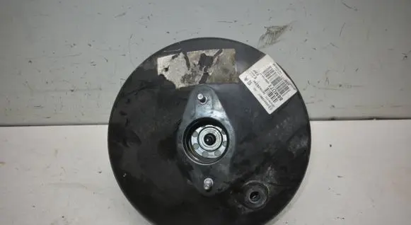 Peugeot 308 SW Brake booster 9673926280