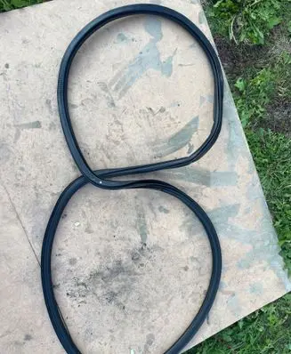 Audi Q5 SQ5 Front door rubber seal 80A831721