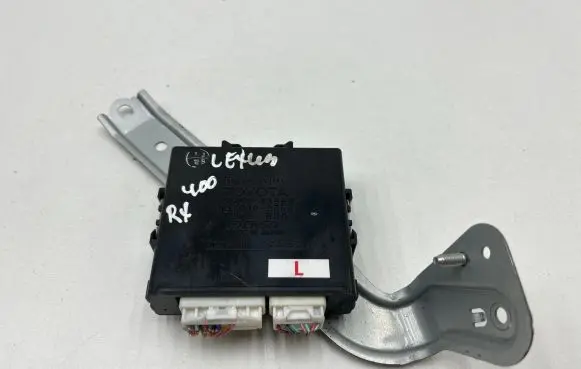Lexus RX 330 - 350 - 400H Other control units/modules 8994048060