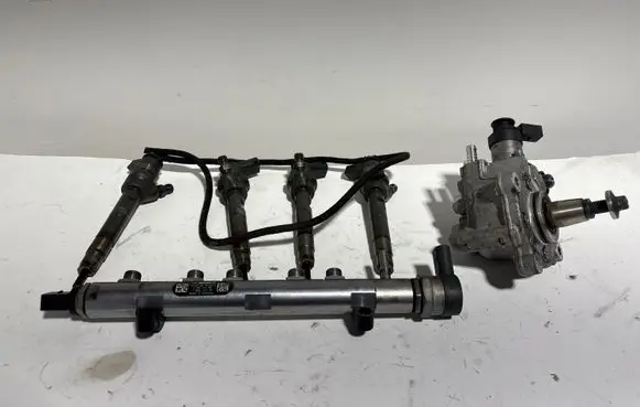 BMW 3 F30 F35 F31 Fuel injection system set 0445110 780912704 0445214182