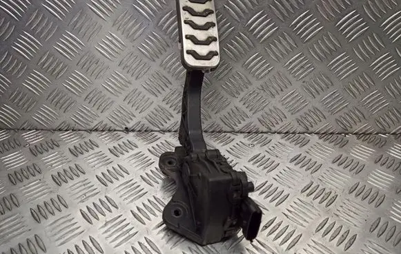 KIA Ceed Accelerator pedal position sensor 32700-XXXXX