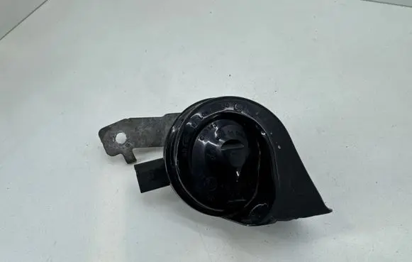 BMW 5 G30 G31 G38 Horn signal 0080402013