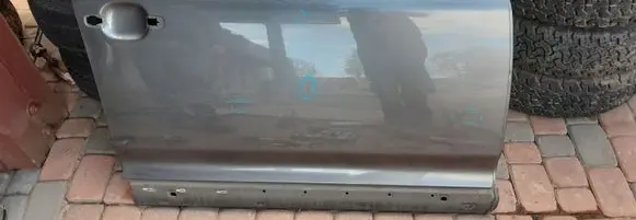 Porsche Cayenne (9PA) Front door