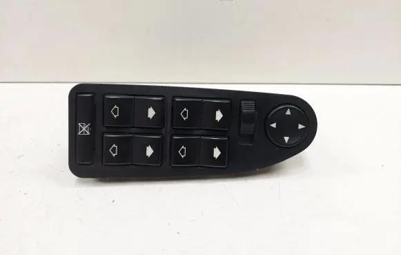 BMW 5 E39 Electric window control switch 6907110