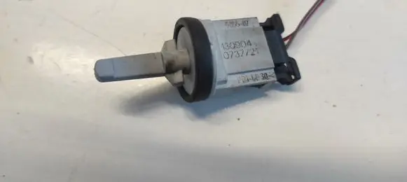 Audi A6 S6 C6 4F Interior temperature sensor 1K0907543A 130904 585507