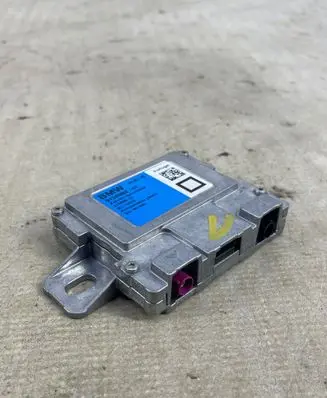 BMW 5 G30 G31 Aerial antenna amplifier 9128982