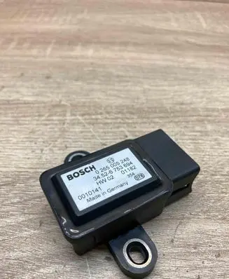 BMW 5 E39 ESP acceleration yaw rate sensor 6753694 0265005248