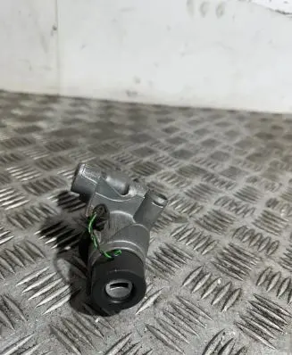 Volkswagen Golf IV Ignition lock contact 4B0905851B