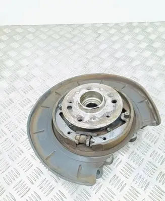 Mercedes-Benz GL X164 Rear wheel hub