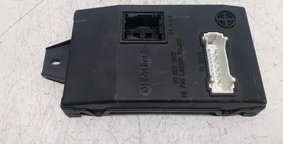 Renault Thalia I Comfort/convenience module 8200103749B U11852003I