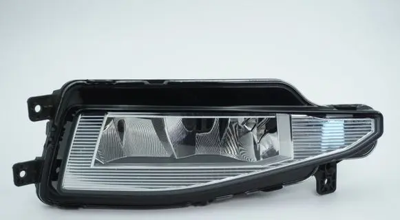 Volkswagen PASSAT B8 Front fog light 3G0941700