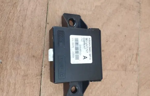 Infiniti EX Other control units/modules 284E31BP1A