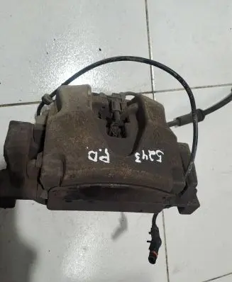 Mercedes-Benz ML W166 Front brake caliper Nocode
