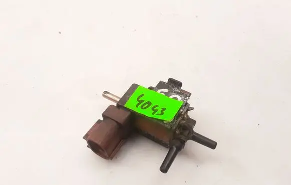Toyota Corolla E120 E130 Other engine bay part
