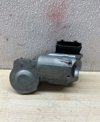 Mercedes-Benz E W211 Steering wheel lock A2034621130