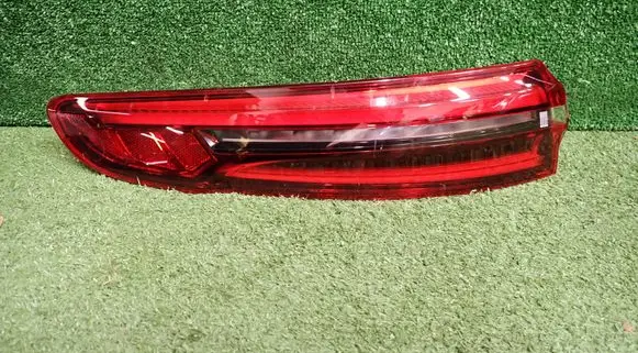 Maserati GranTurismo II Rear/tail lights 670293309
