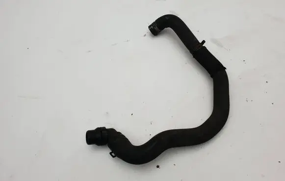 Mercedes-Benz C W204 Engine coolant pipe/hose A2048303296