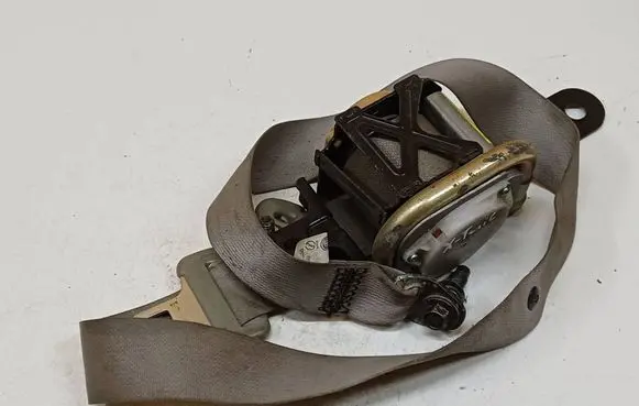 Nissan X-Trail T30 Front seatbelt 0430094