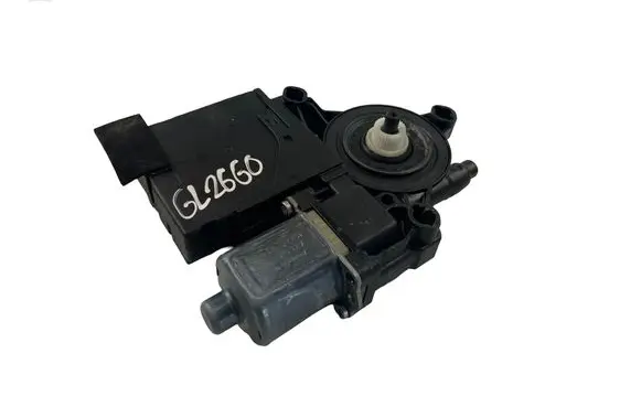 Volkswagen PASSAT B6 Front door window regulator motor 3C0959702