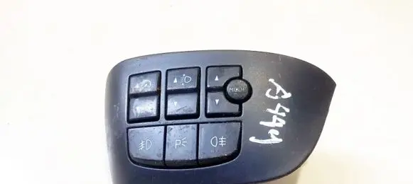 Fog light switch
