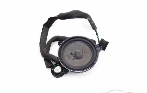 Audi A4 S4 B5 8D Front door speaker 8D0035411A