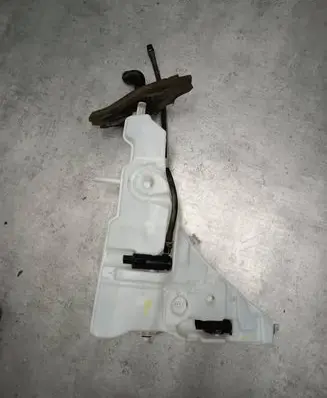 BMW X6 F16 Windshield washer fluid reservoir/tank 7292425