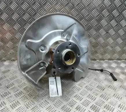 BMW XM Rear wheel hub 6899155 1544037
