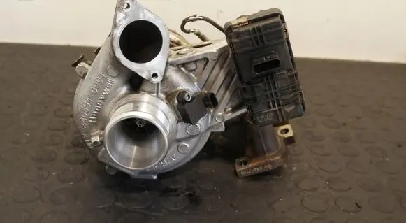 Alfa Romeo Stelvio Turbo 46338265