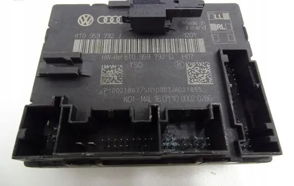 Audi A5 8T 8F Door control unit/module 8T0959792J