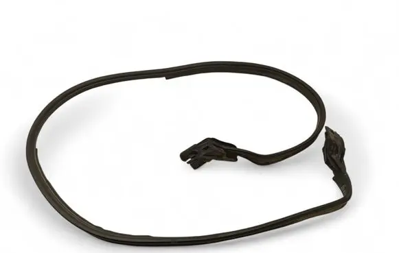 Mercedes-Benz SL R231 Trunk rubber seal (body) A2317500098