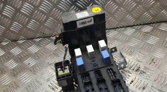 Hyundai Santa Fe Fuse box set 9540026700