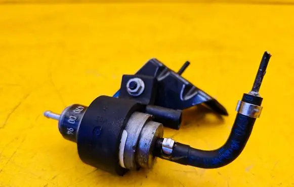 Mercedes-Benz A W177 Webasto auxiliary heater fuel pump A2474700094