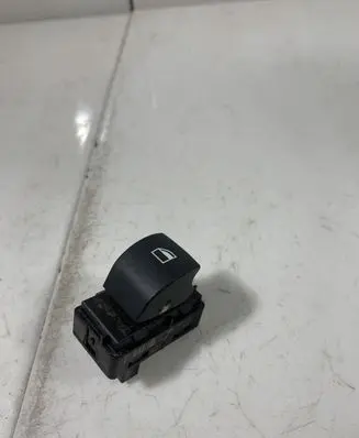 BMW 5 E60 E61 Electric window control switch 15979804