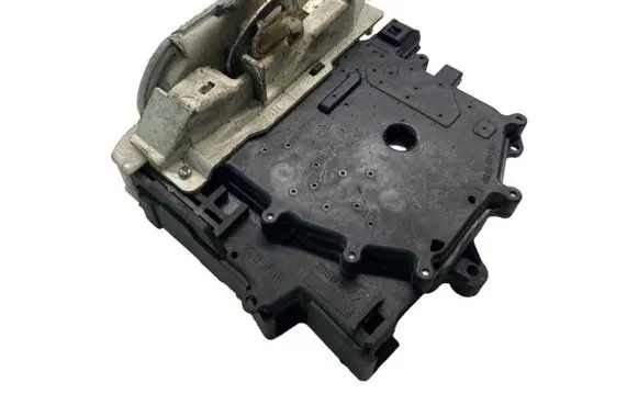 Mitsubishi Outlander Front door lock PBTASGF30