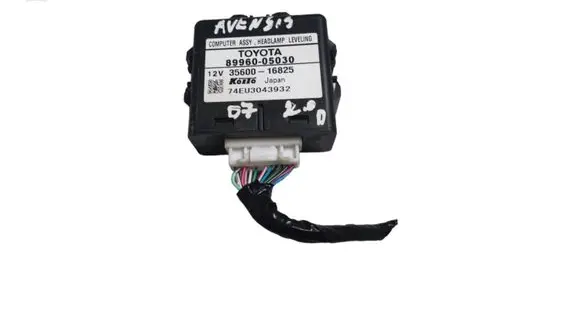 Toyota Avensis T250 Light module LCM 8996005030 3560016825 74E03043932