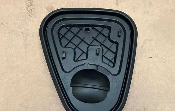 Audi A1 Front door rubber seal 82G839916