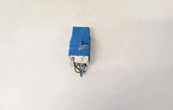 Nissan Almera Tino Other relay 252309f920 4ra007813-03