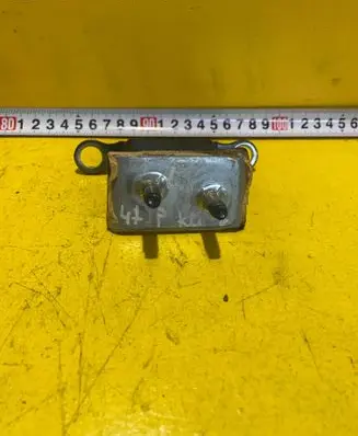 Volvo V50 Tailgate/trunk/boot hinge 30716263