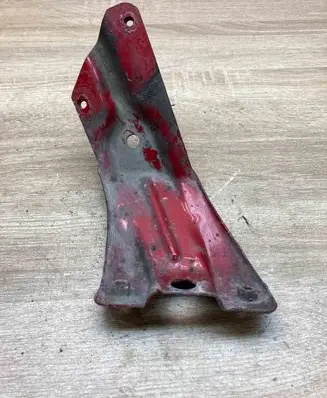 Volkswagen Golf VI Fender mounting bracket 5K6821135