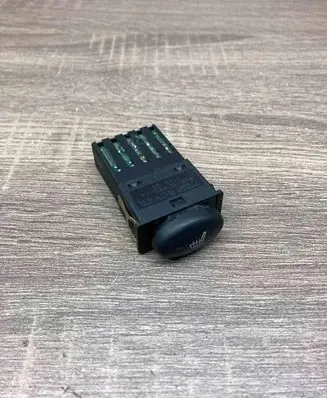 Rover 414 - 416 - 420 Seat heating switch YU0101980
