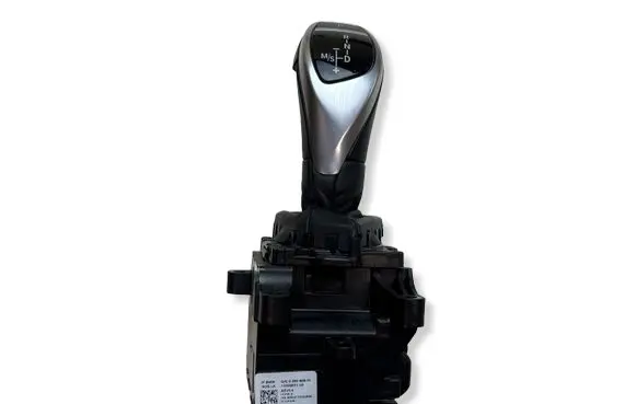 BMW 4 F32 F33 Gear shifter/selector 1009997100